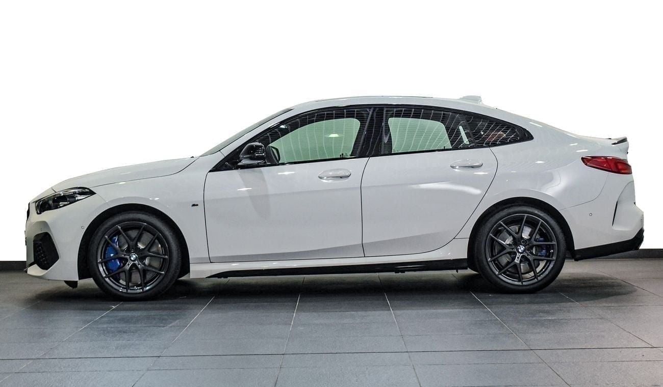 BMW M235i  2.0 L XDRIVE