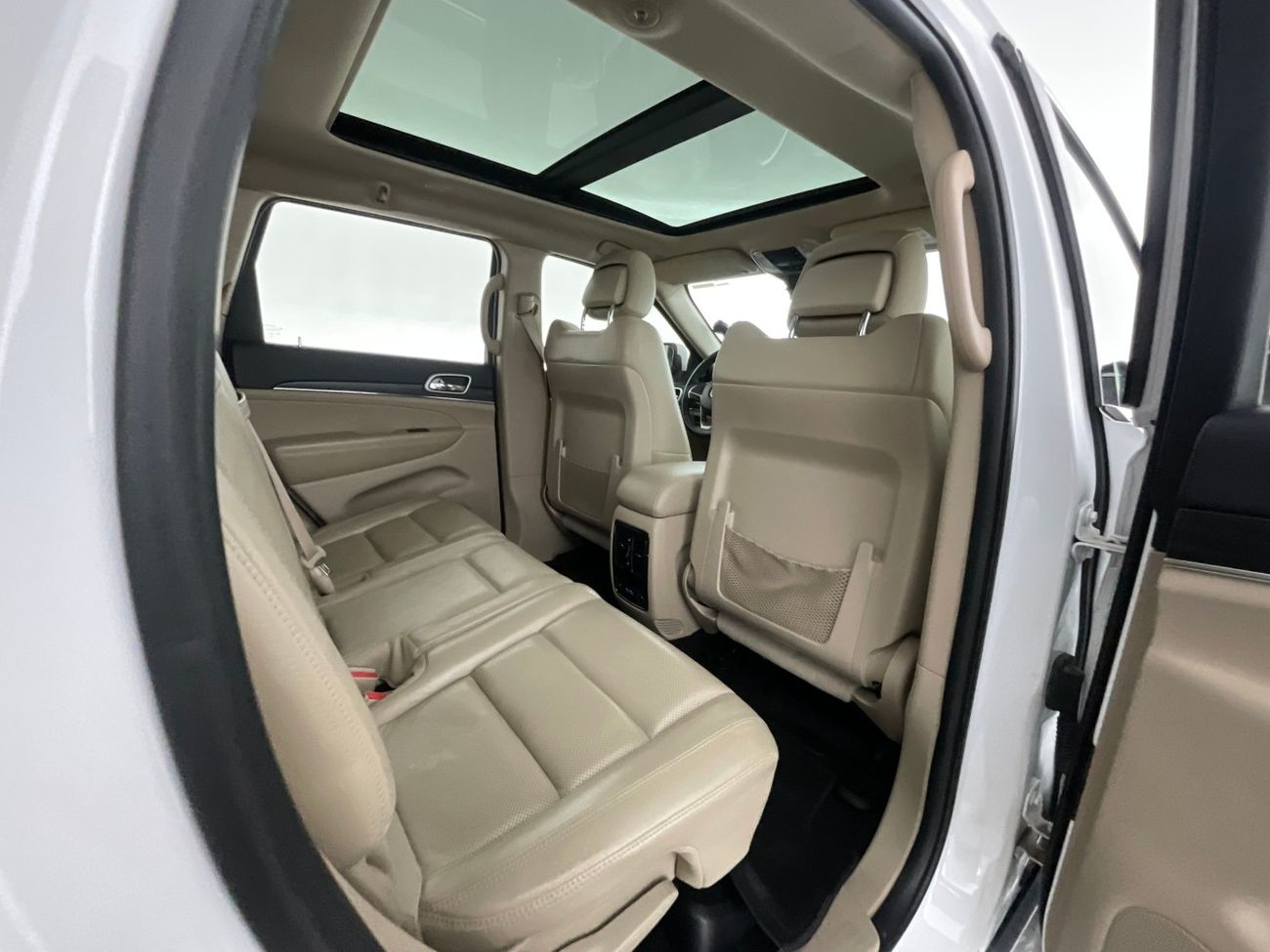 Ford Everest XLT | Guaranteed Warranty | 0 Down Payment