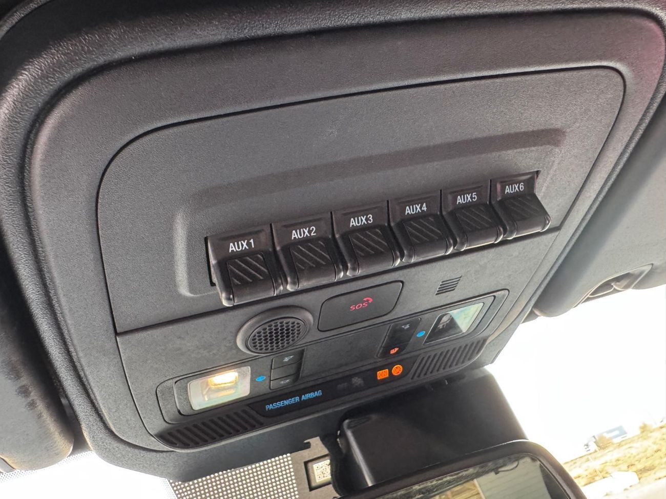 فورد برونكو V6 2.7L TT / WILDTRAK / GCC / كاميرا 360 درجة / ممشى قليل / مجموعة رفع فوكس الأصلية / رادار