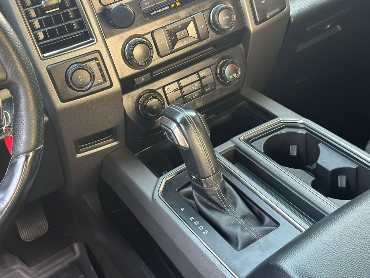 Ford F-150 RAPTOR SUPER CAB