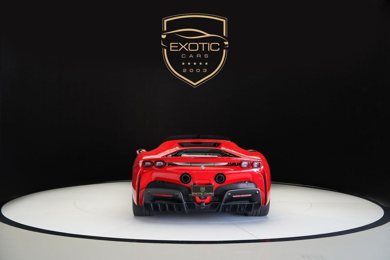 فيراري SF90 ستراديل Ferrari SF90 Stradale
