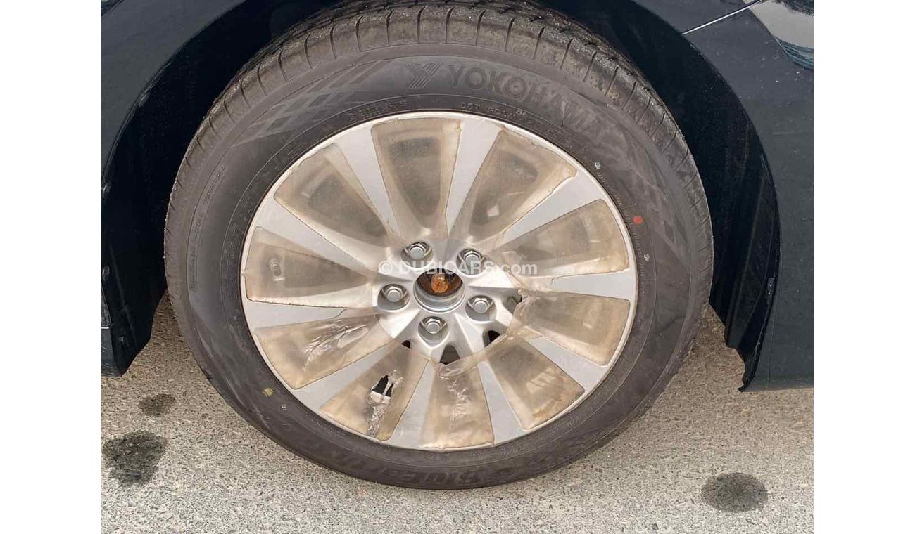 Toyota Camry 2.5L 2019 GLE For Export Only