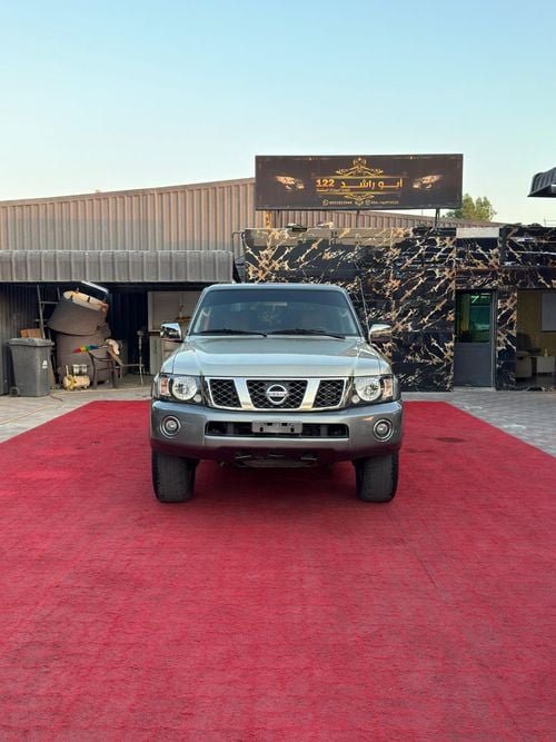 Nissan Patrol Super Safari