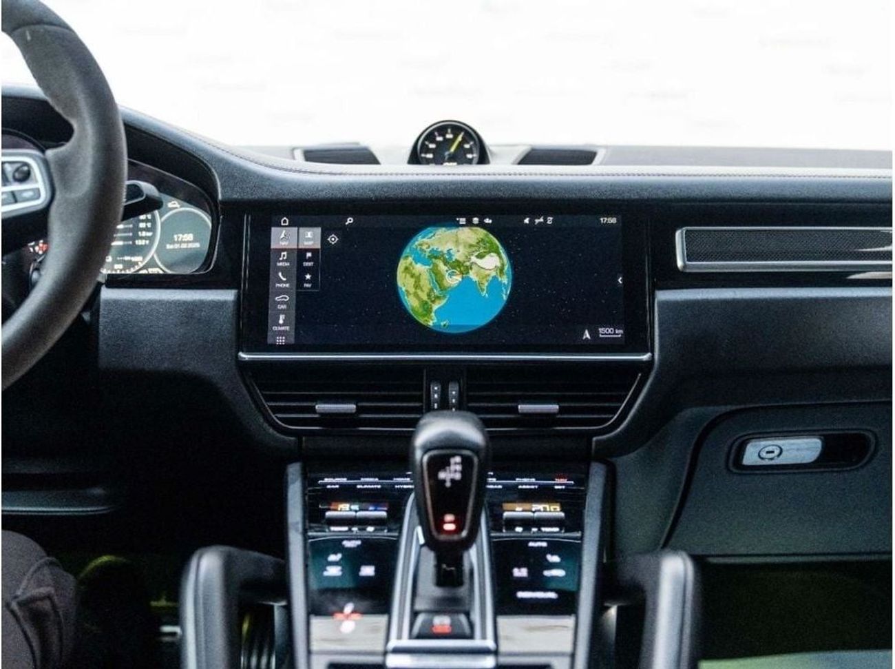 بورش كايان Turbo S E-Hybrid 4.0L (670 HP)