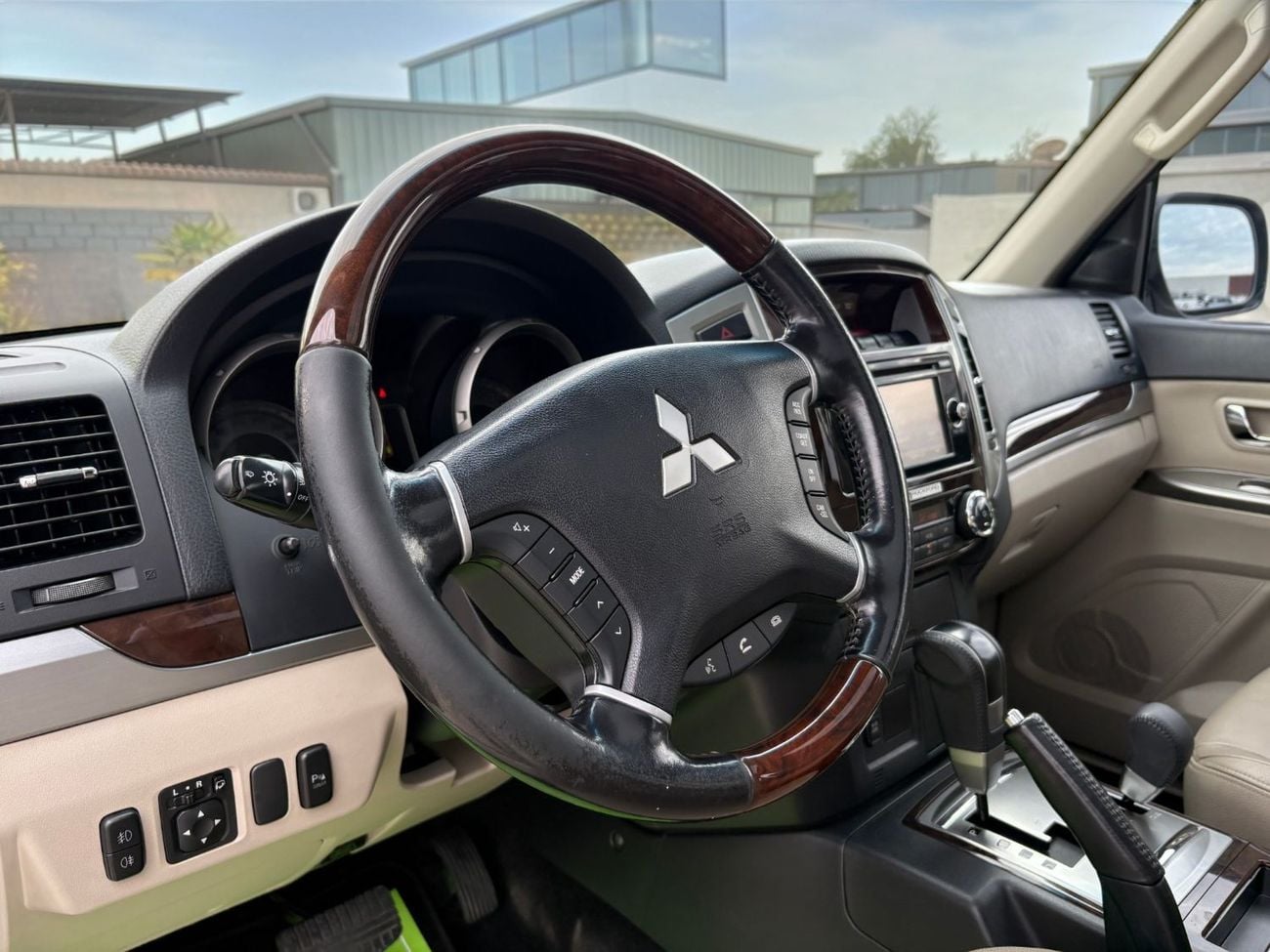 Mitsubishi Pajero GLS Top 3.5L AED 1,710 P.M | 0% DOWN PAYMENT | MITSUBISHI PAJERO V6 – 3.8L | 2018 | GCC SPECS | ORIG