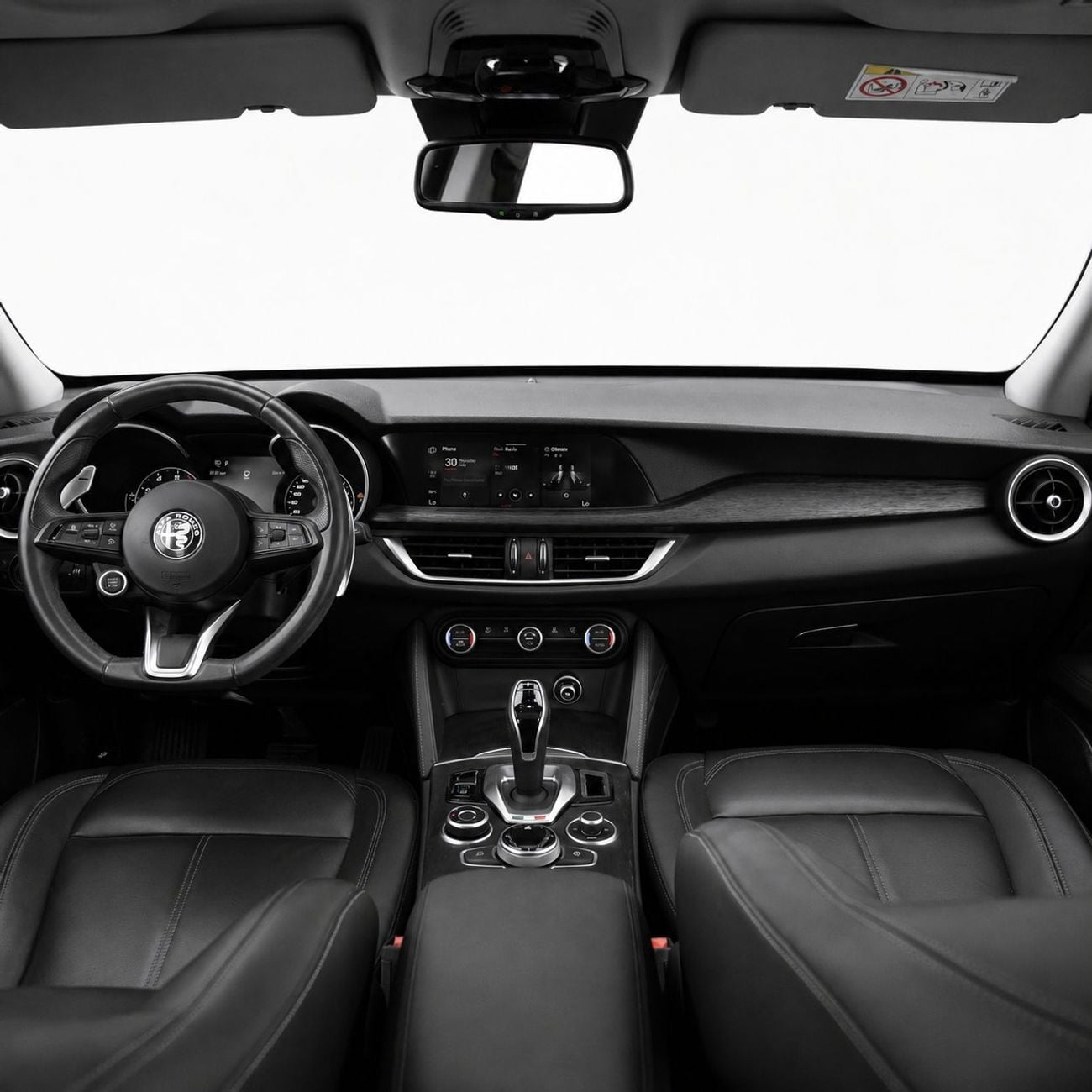 Alfa Romeo Stelvio SUPER AED 1,244 P.M • 0% Downpayment • Alfa Romeo Stelvio Super • 1 Year Warranty