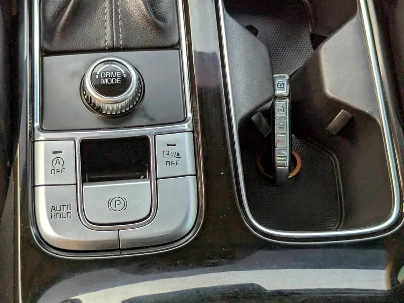كيا تيلورايد EX FULL OPTION 3.8L V6 IN EXCELLENT CONDITION