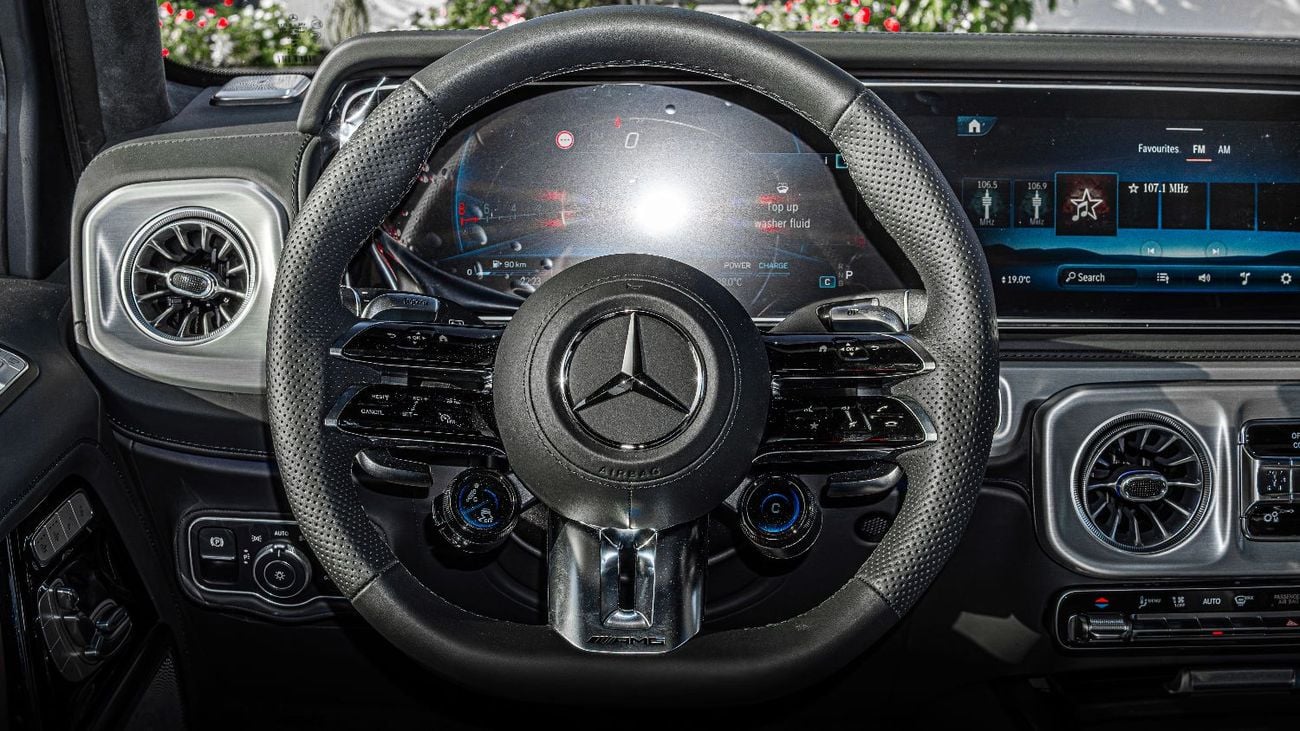 Mercedes Benz G63 AMG Mercedes AMG G63 2026 4.0 V8 585 HP