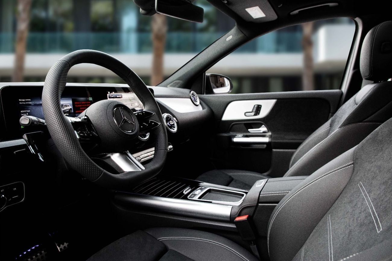 مرسيدس بنز GLA 200 GLA 200 AMG | 3,917 P.M | 0% Downpayment | GLA 200 AMG | 5 YEARS AGENCY WARRANTY!