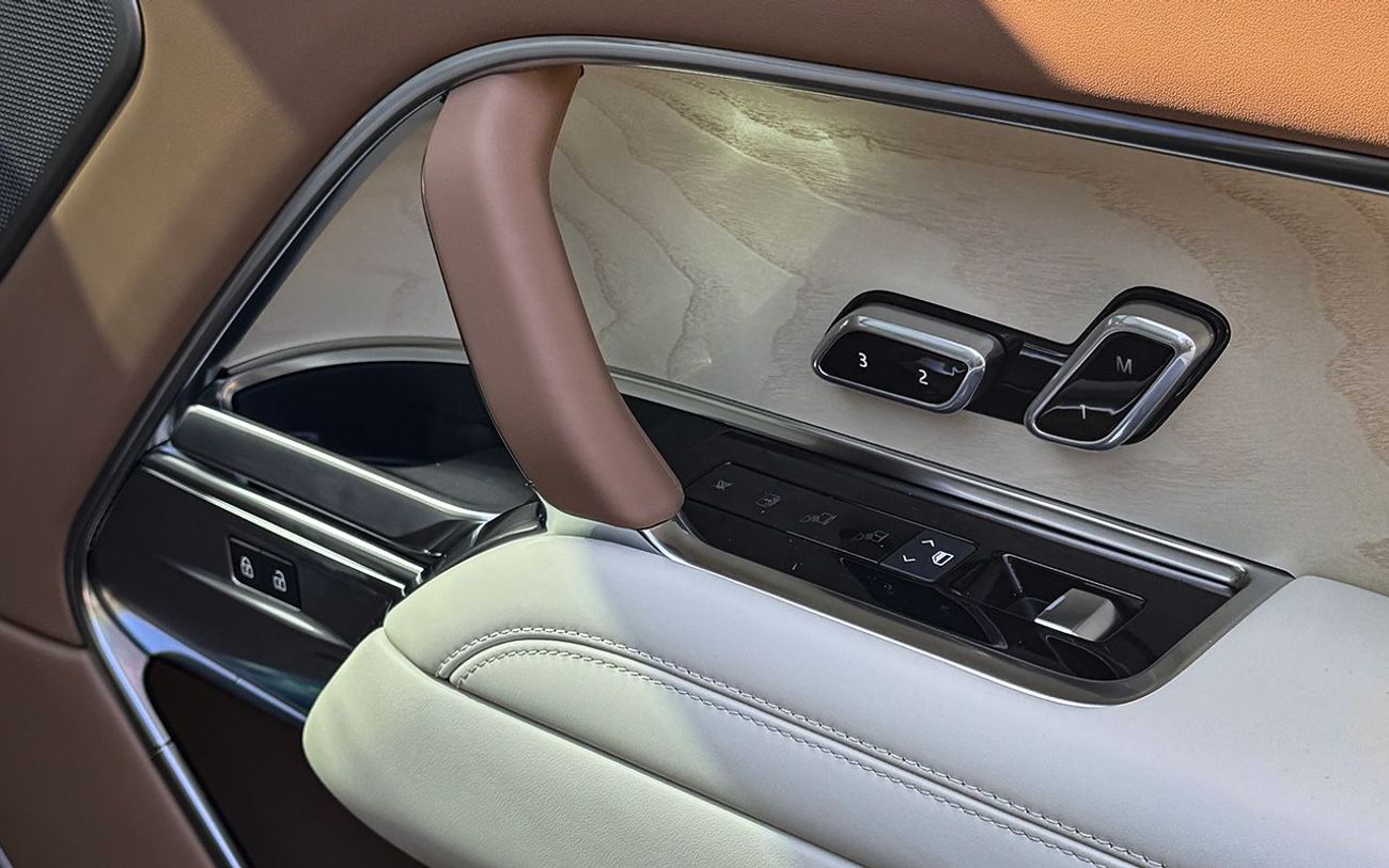 لاند روفر رينج روفر LWB SV P615 4.4L