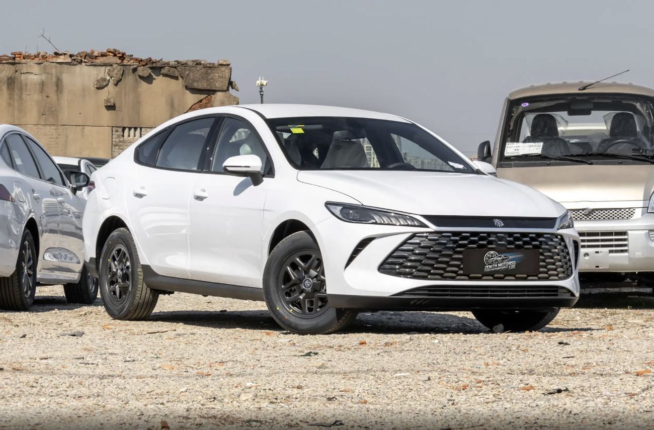 بي واي دي كين بلاس Intelligent Driving Edition DM-i 55KM Leading Edition