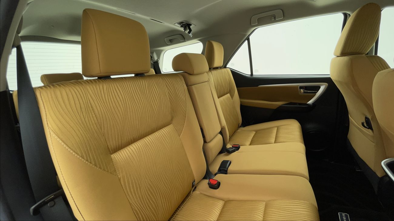 تويوتا فورتونر GXR 4 | بدون دفعة مقدمة | اختبار قيادة مجاني للمنزل