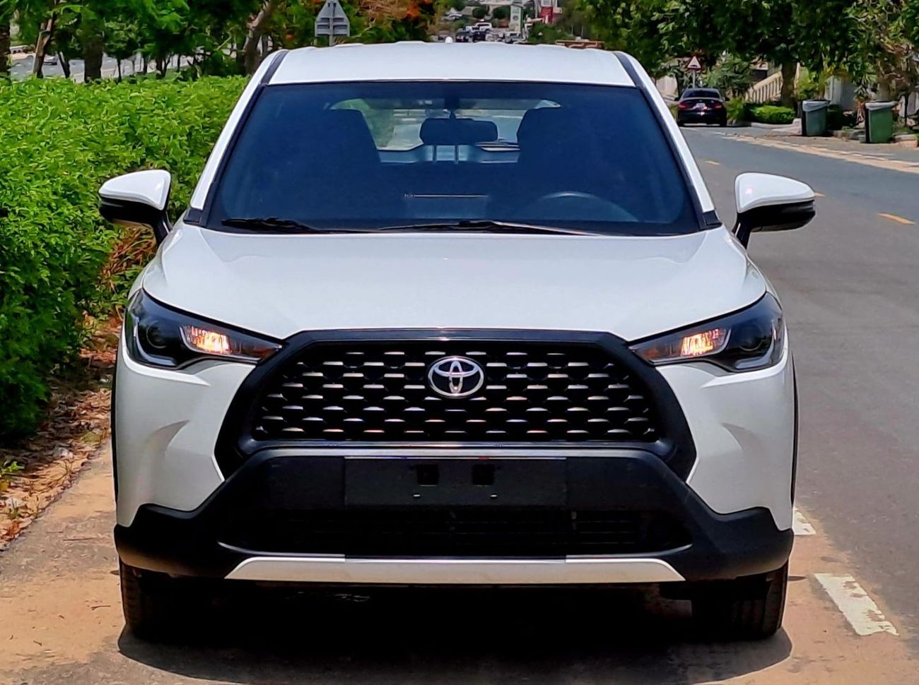 تويوتا كورولا كروس 2022 1.8L GCC (1190/-MONTHLY)