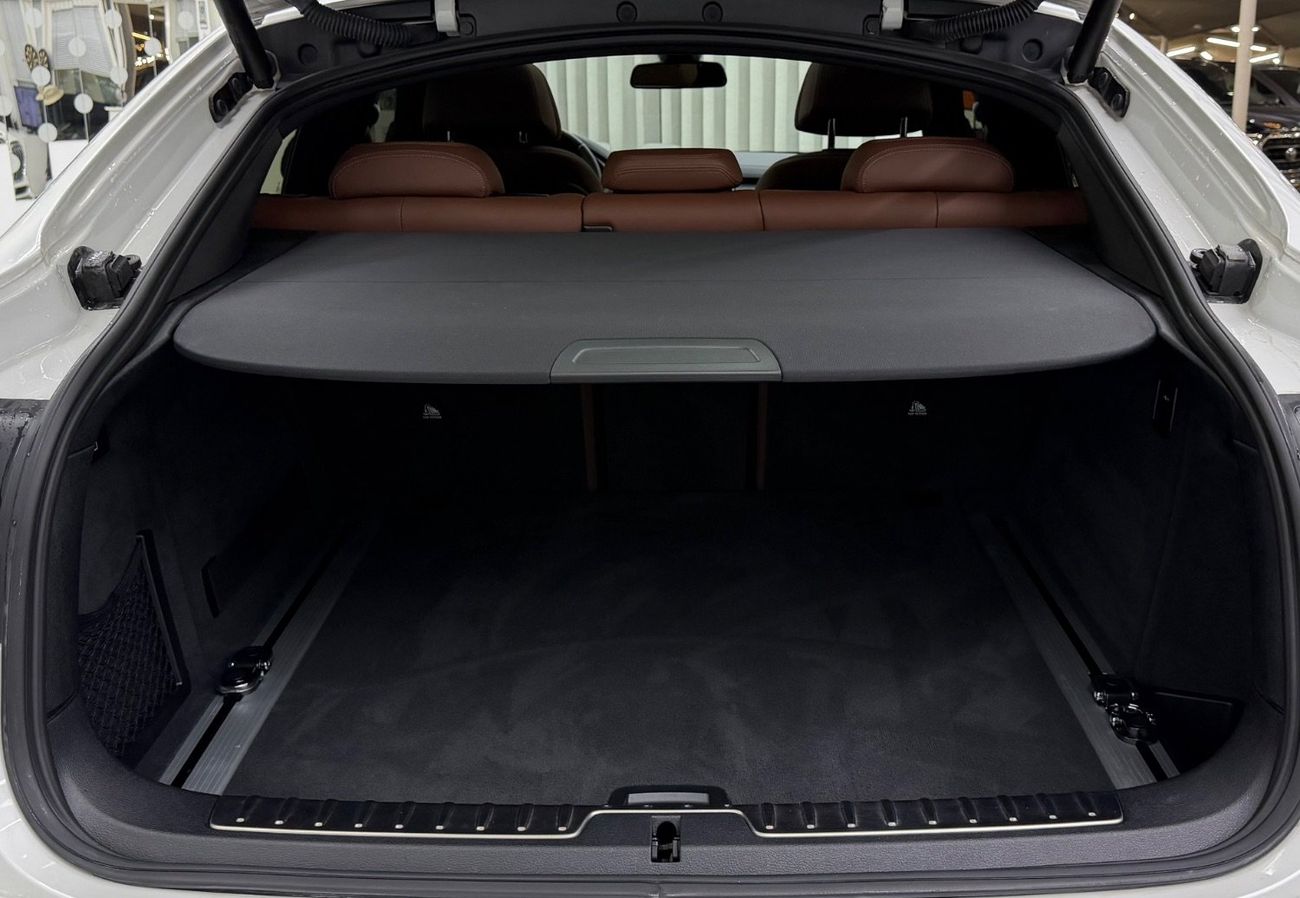 بي أم دبليو X6 50i M Sport 4.4L