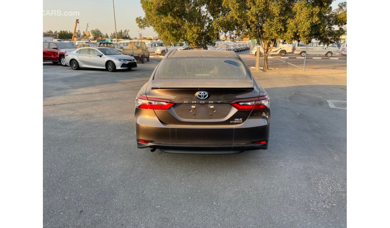 Toyota Camry 2.5 Ltr Hybrid