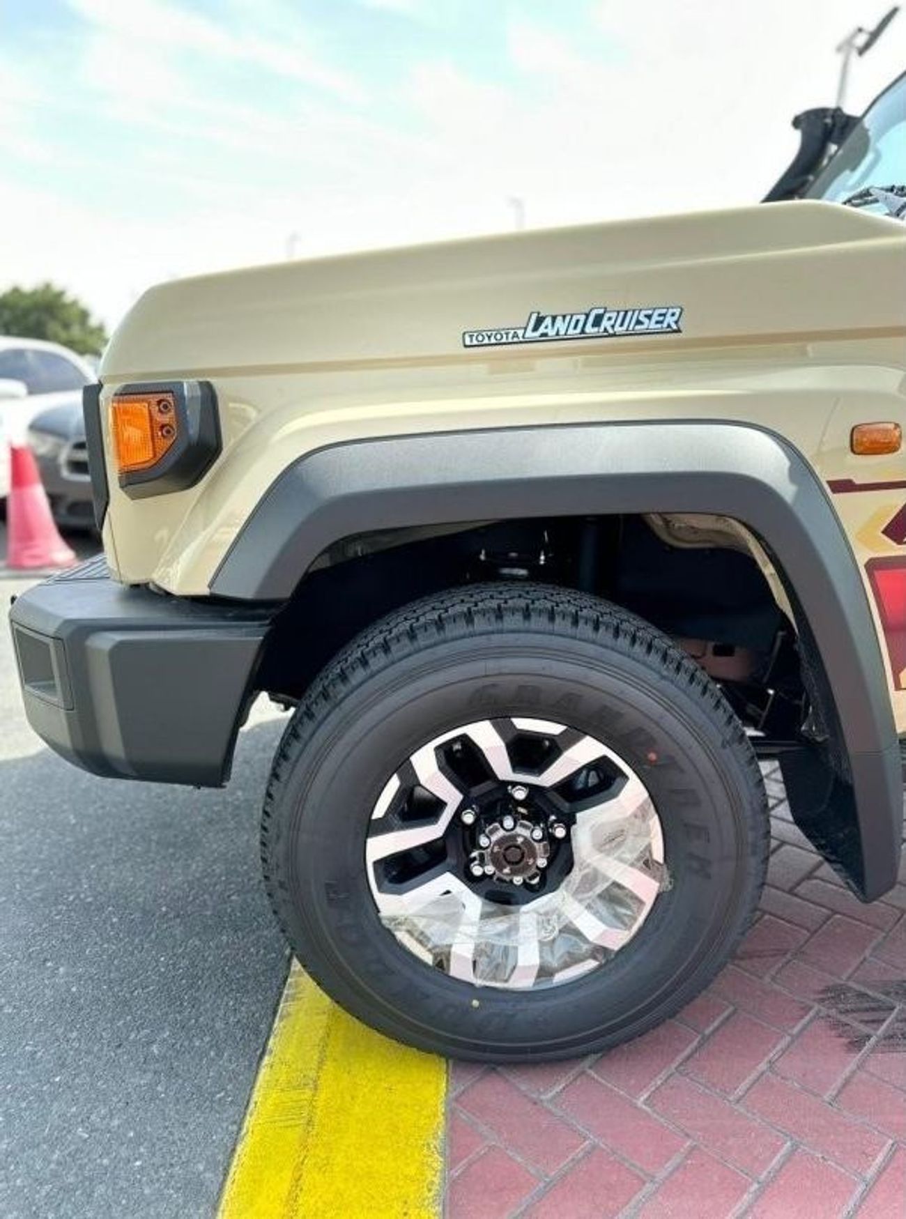 Toyota Land Cruiser 70 Toyota Land Cruiser 76 petrol 4.0L automatic model 2024