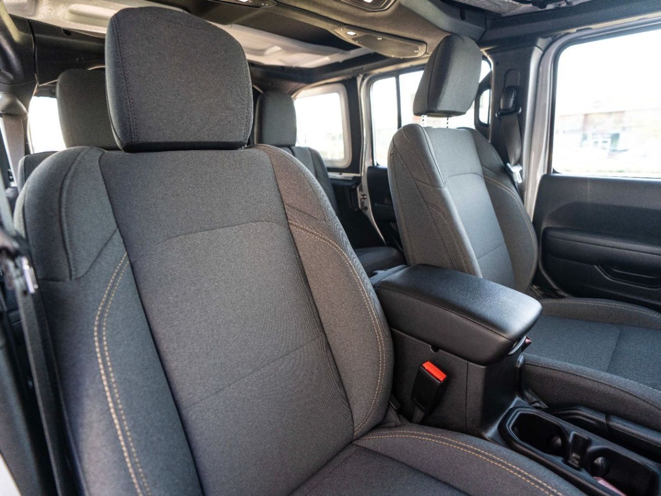 جيب رانجلر Unlimited Sport S 2.0L A/T