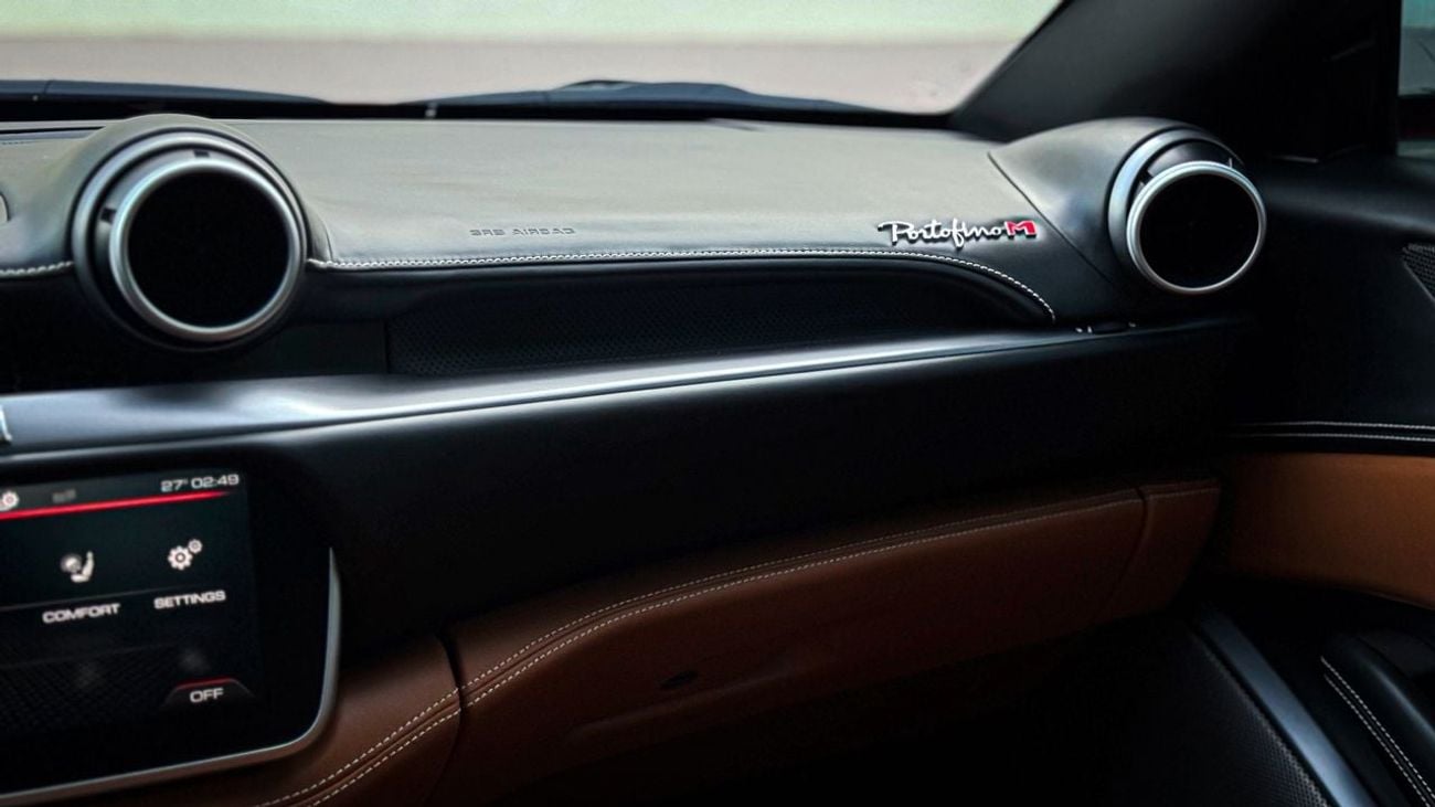 فيراري بورتوفينو Std 3.9L