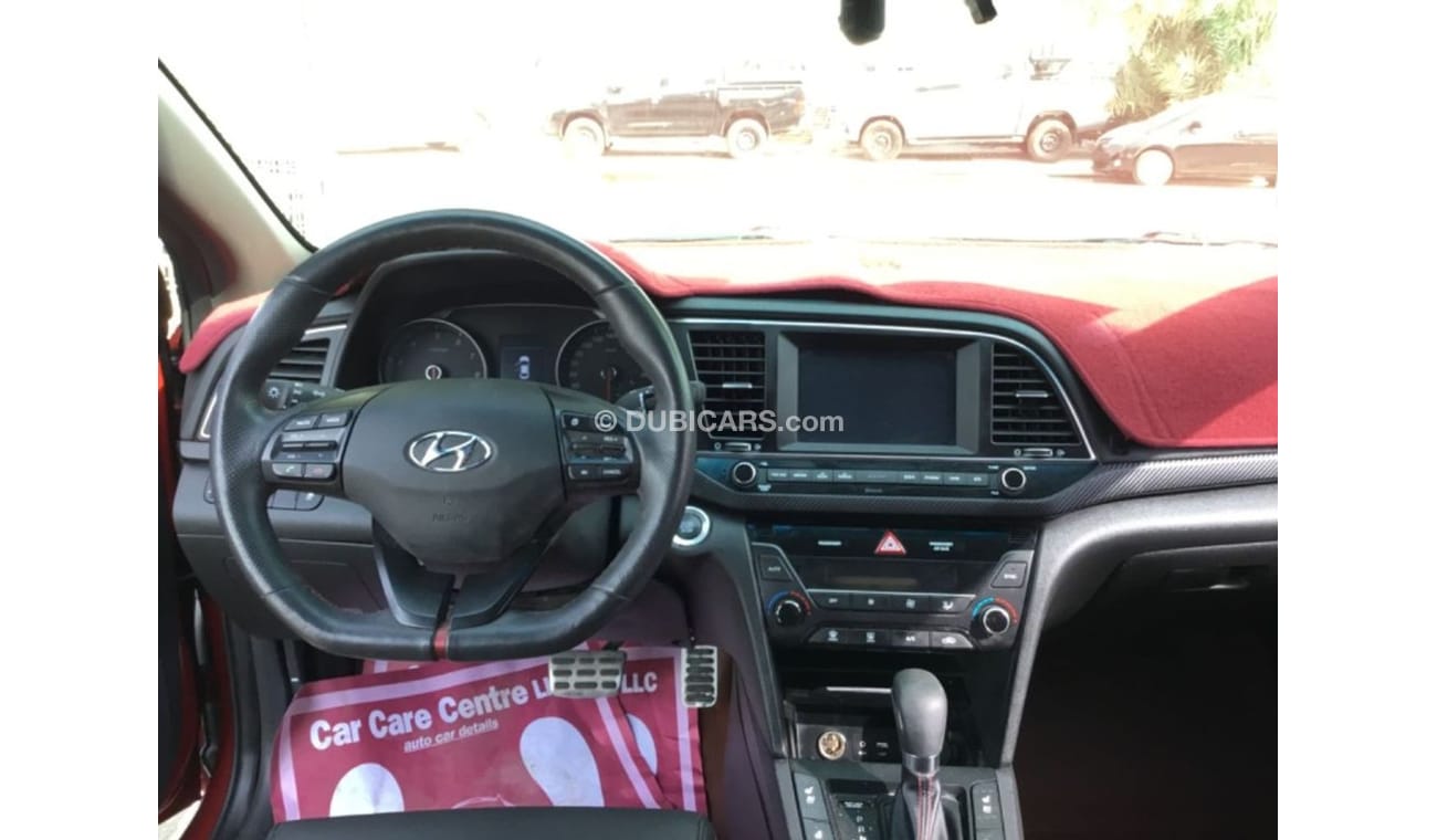 Hyundai Elantra HYUNDAI ELANTRA/AVANTE 2017 SPORT RED