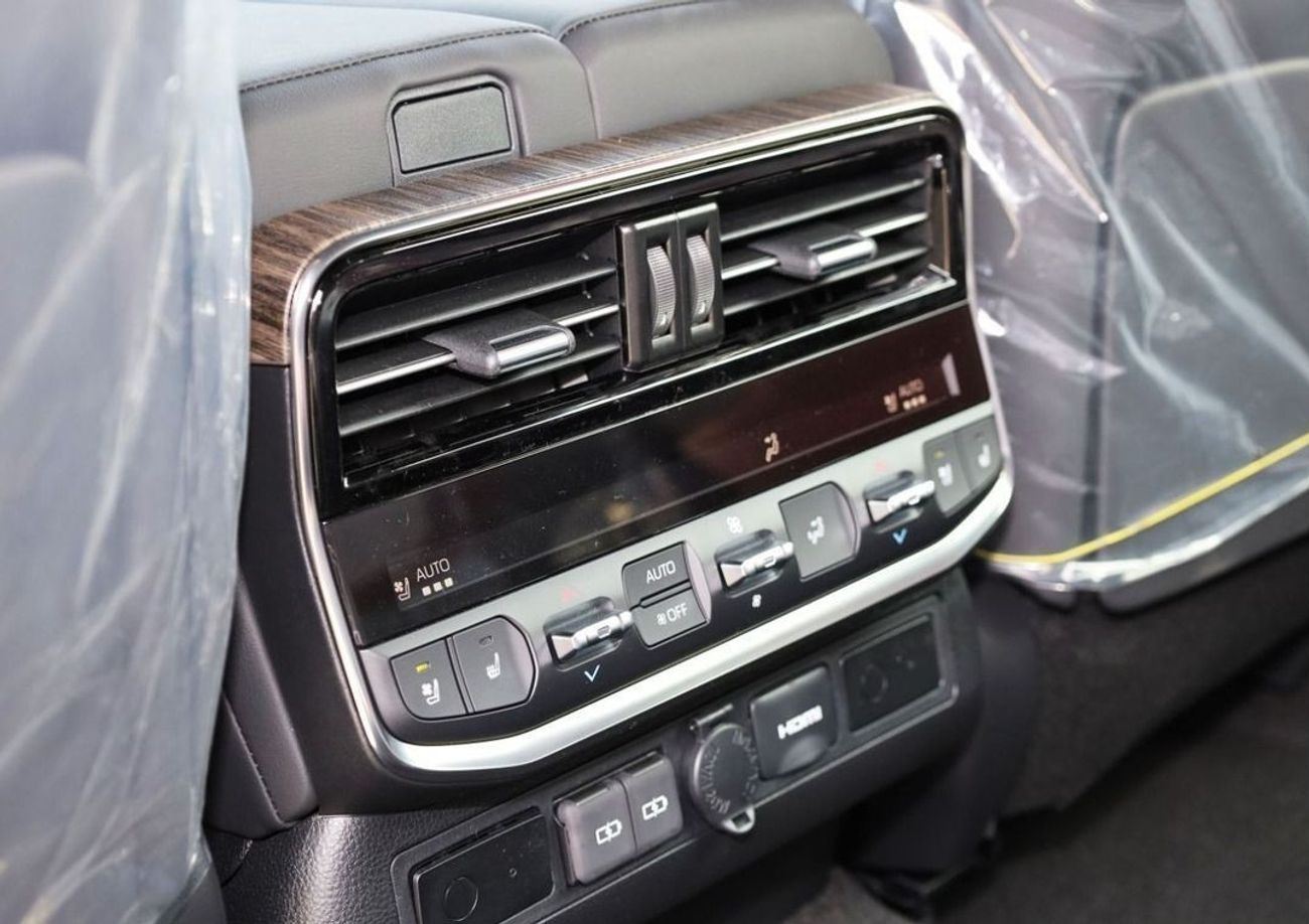 Toyota Land Cruiser LC 300 3.3L TWIN TURBO DIESEL VXR-Z Exclusive 70th Anniversary Edition