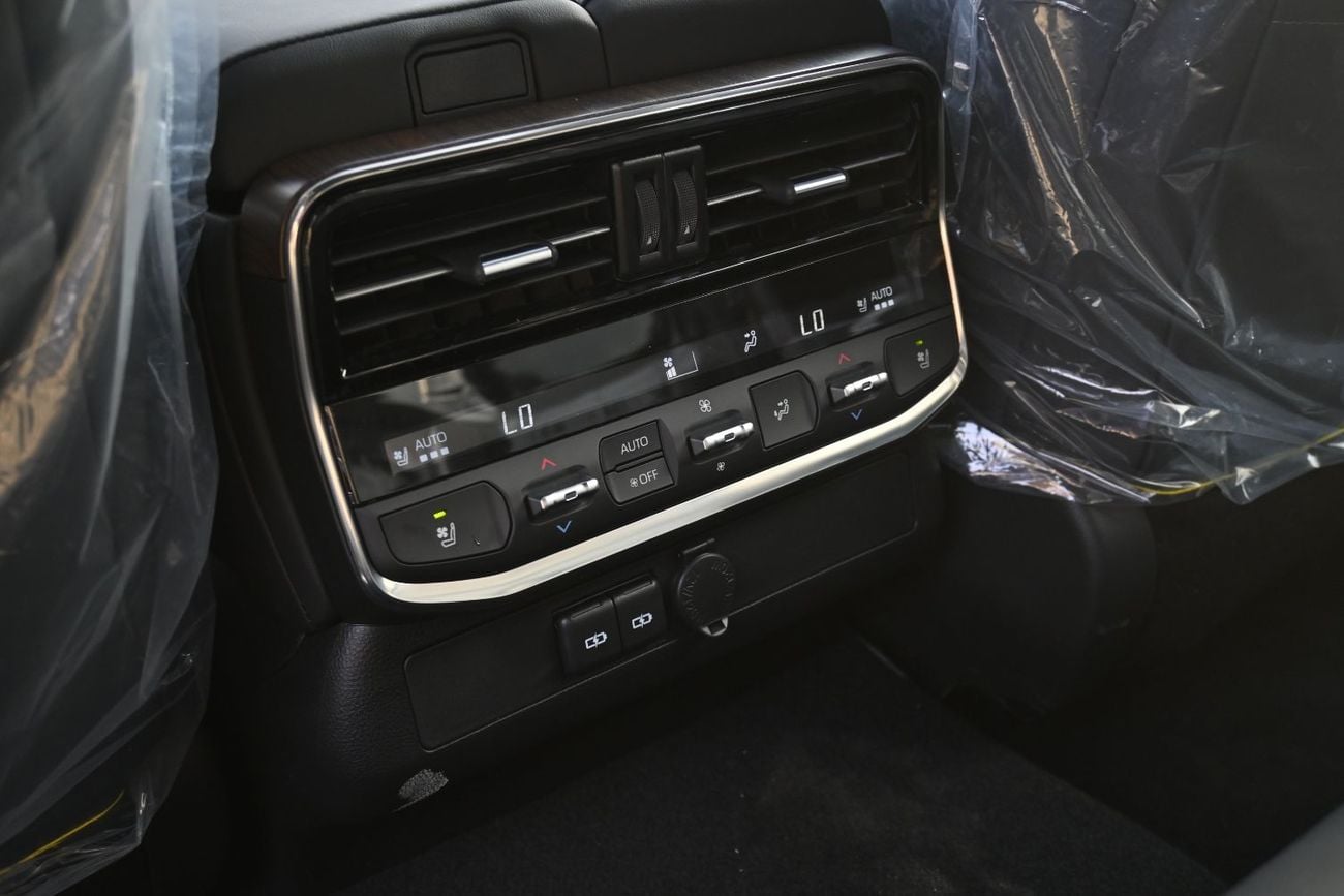 تويوتا لاند كروزر Toyota Land Cruiser VX 4.0L V6 2026 Black inside Black Model 2026