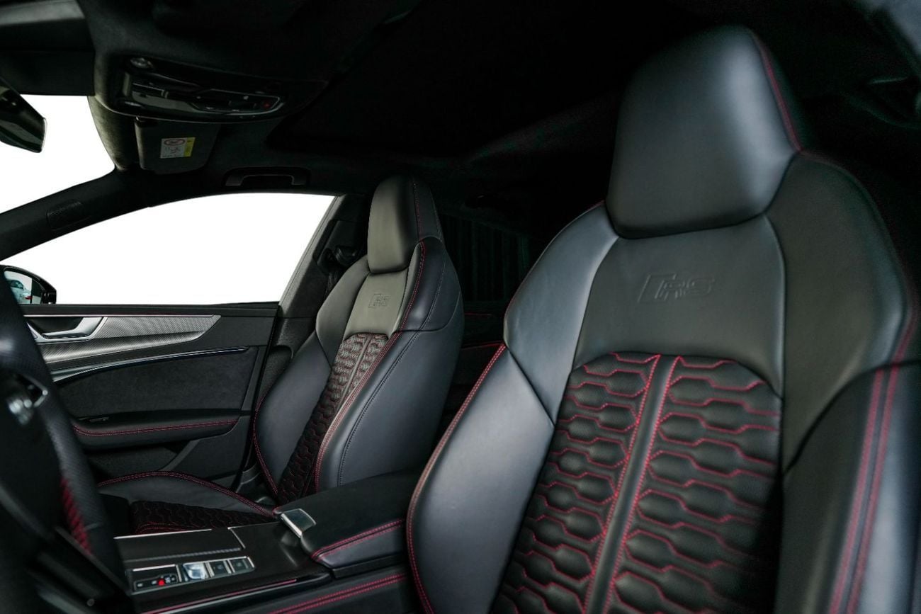 أودي RS7 SPORTBACK Carbon Fiber Package-Audi Ceramic Braking System-Red Calipers-Premium Leather Interior