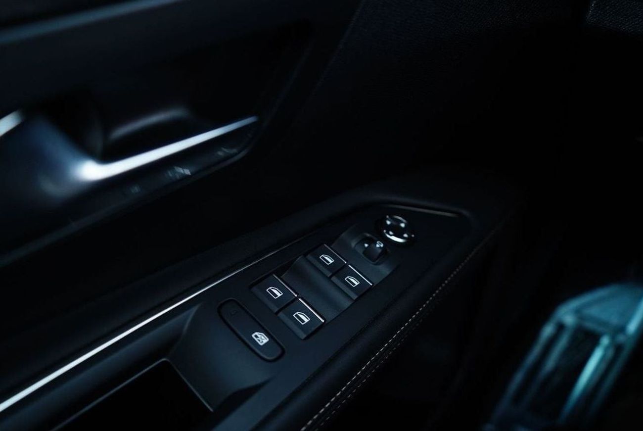 Peugeot 5008 Peugeot 5008 GT 1.6Ltr Turbo Petrol 2023