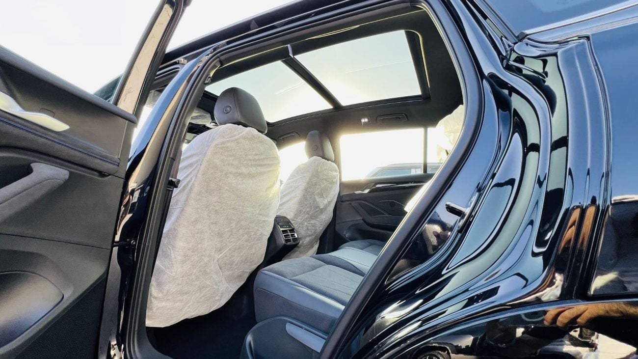 فولكس واجن تيجوان R-Line 2.0L