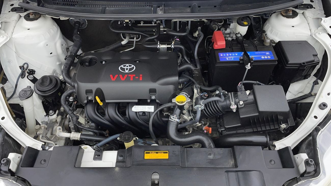 تويوتا يارس SE 1.3 | بدون دفعة مقدمة | اختبار قيادة مجاني للمنزل