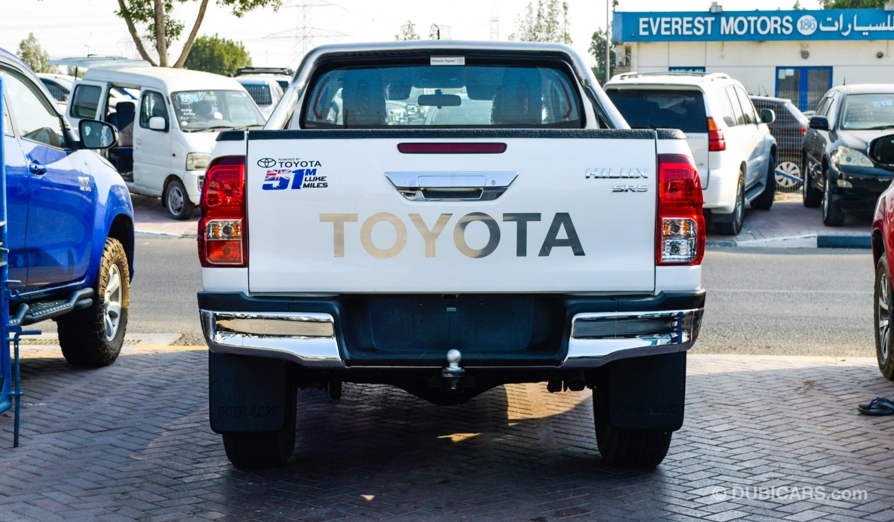 Toyota Hilux SR5 2.8L D4D Diesel   Right Hand