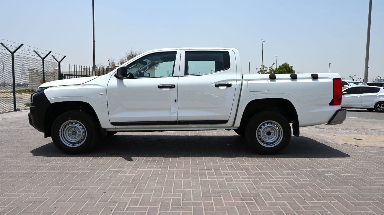 Mitsubishi L200 GL MITSUBISHI L200 2.4L GL DIESEL DCABIN 4X4 5M/T MODEL 2025 BRAND NEW  [WHITE/ S / G / B ]