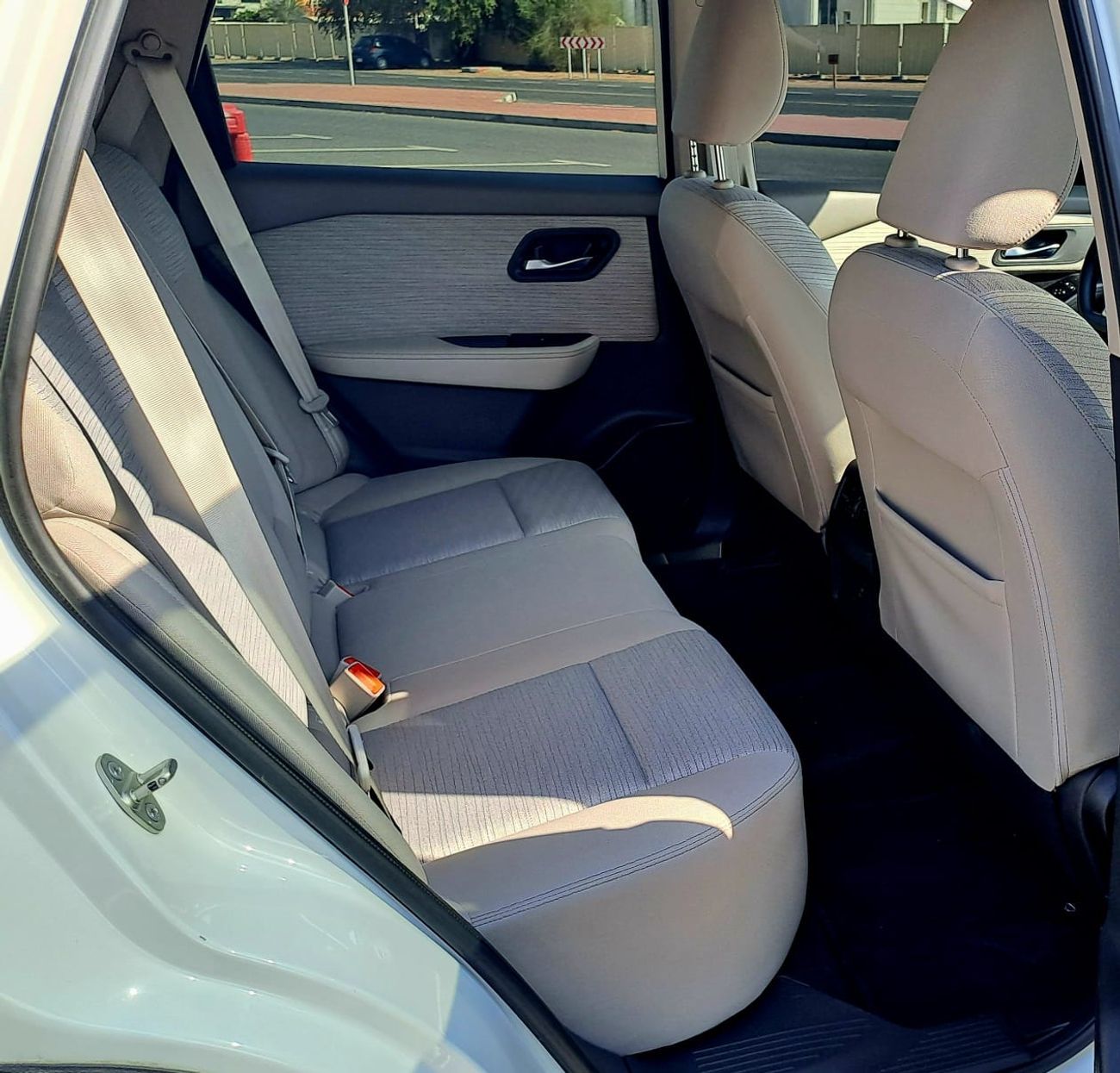 Nissan XTrail S 2WD (5-Seater) 2023 2.5L GCC (1240/-MONTHLY)