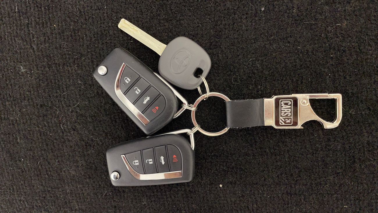 تويوتا كورولا XLI 1.6 | بدون دفعة مقدمة | اختبار قيادة مجاني للمنزل