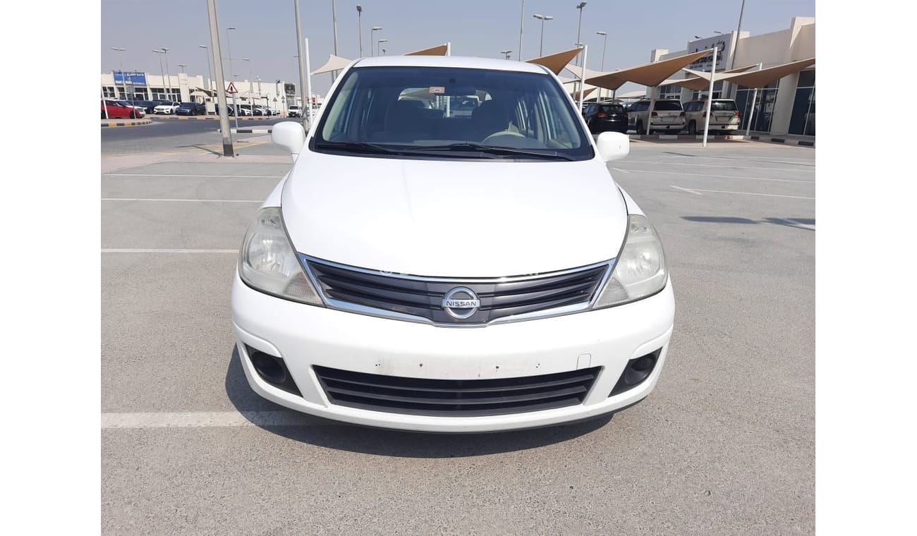 Nissan Tiida Nissan tiida 2012 g cc accident free