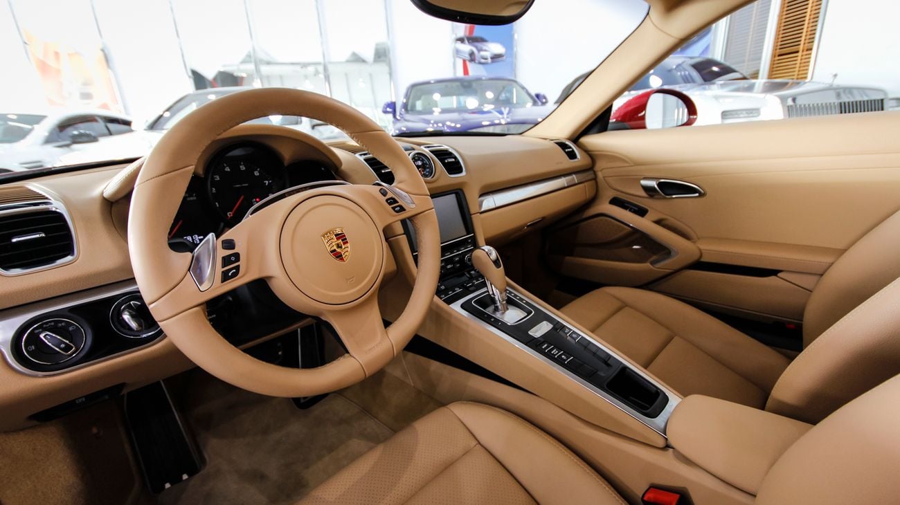 Used Porsche Cayman PDK 2015 for sale in Dubai 33342