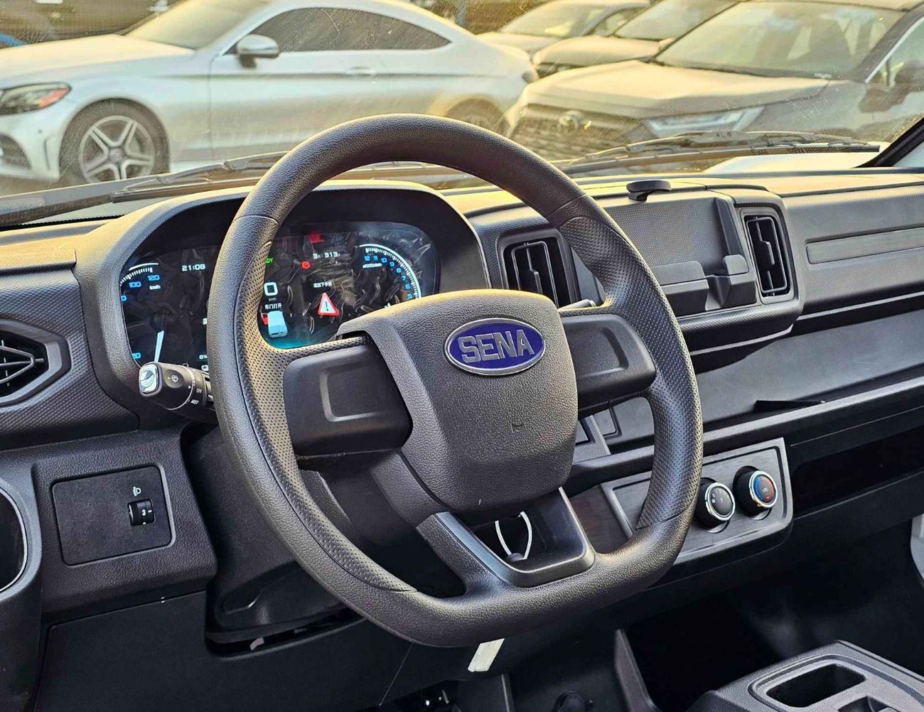 Sinogold سينا EV300 CARGO (NON GCC) CARGO ELECTRIC || DUAL CHRAGING PORT / REAR CAMERA / REAR PARKING SENSOR (CODE #  SEVCR25)