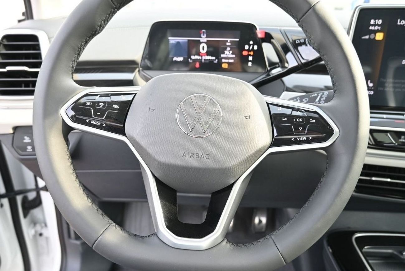 فولكس واجن ID.6 فولكس فاجن ID6 PRO CROZZ، RWD، SUV، 5 أبواب، لون أبيض، موديل 2023، للتصدير فقط