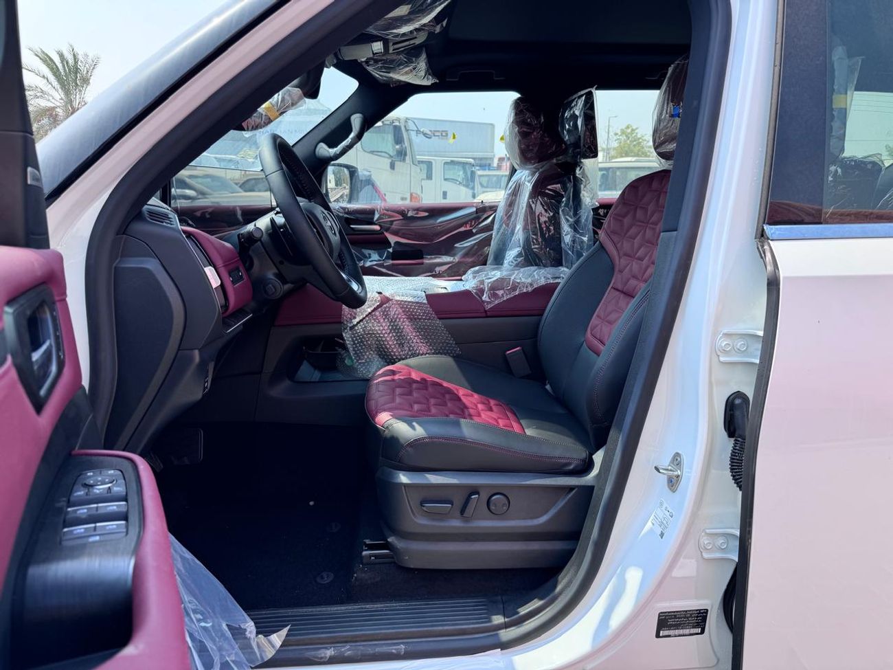 Nissan Patrol Nissan Patrol 3.5L LE Titanium Plus 2026