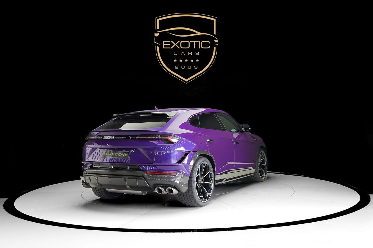 لامبورغيني اوروس 4.0T V8 Performante