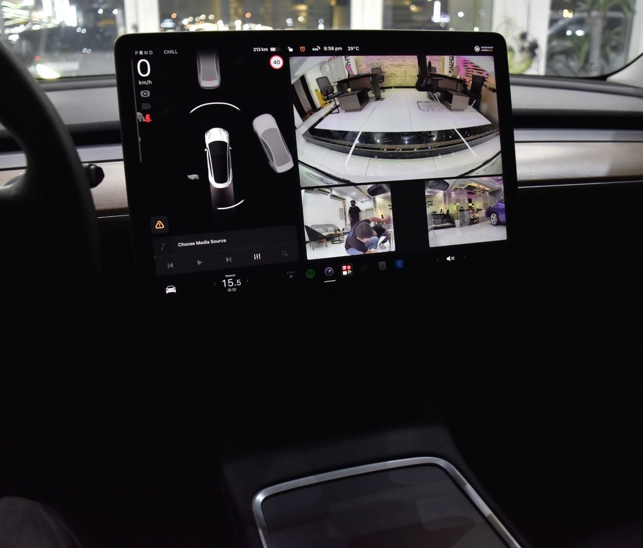 Tesla Model 3 STANDARD RANGE EXCELLENT DEAL for our Tesla Model 3 ( 2022 Model ) in White Color GCC Specs