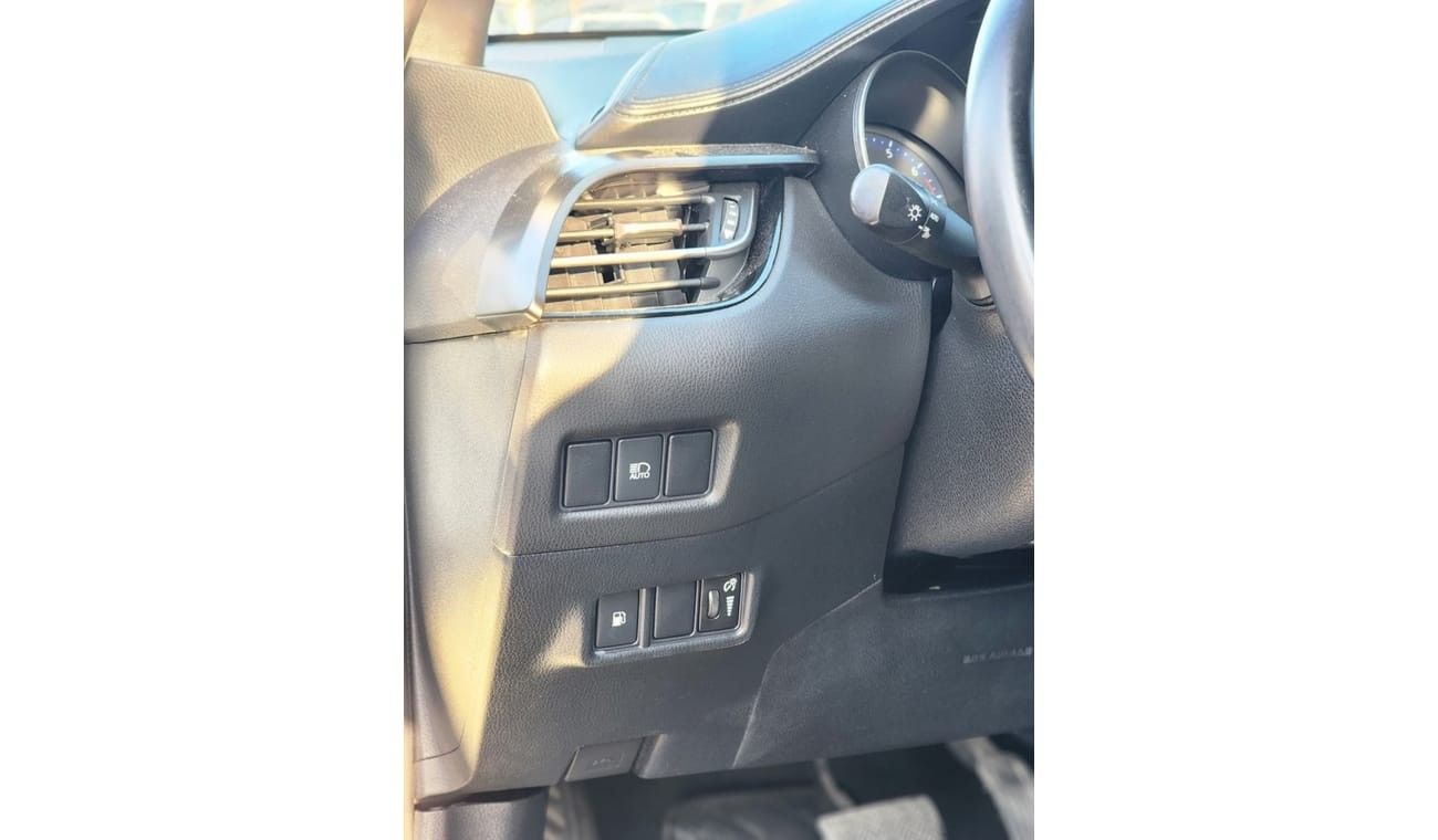 Toyota CHR TOYOTA C-HR