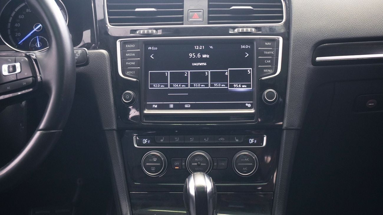 فولكس واجن جولف ار 4MOTION