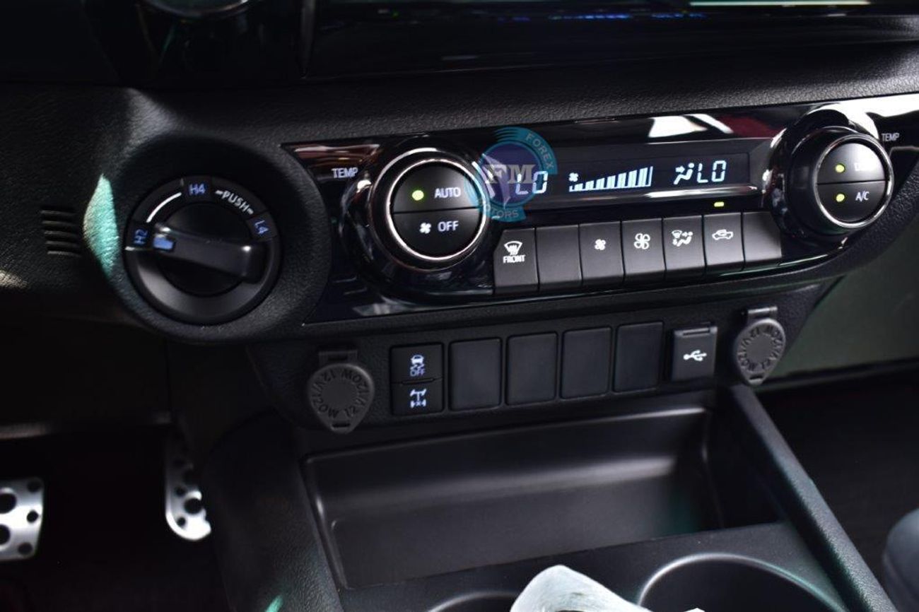 تويوتا هيلوكس Double Cab GRS V6 4.0L 4WD Automatic