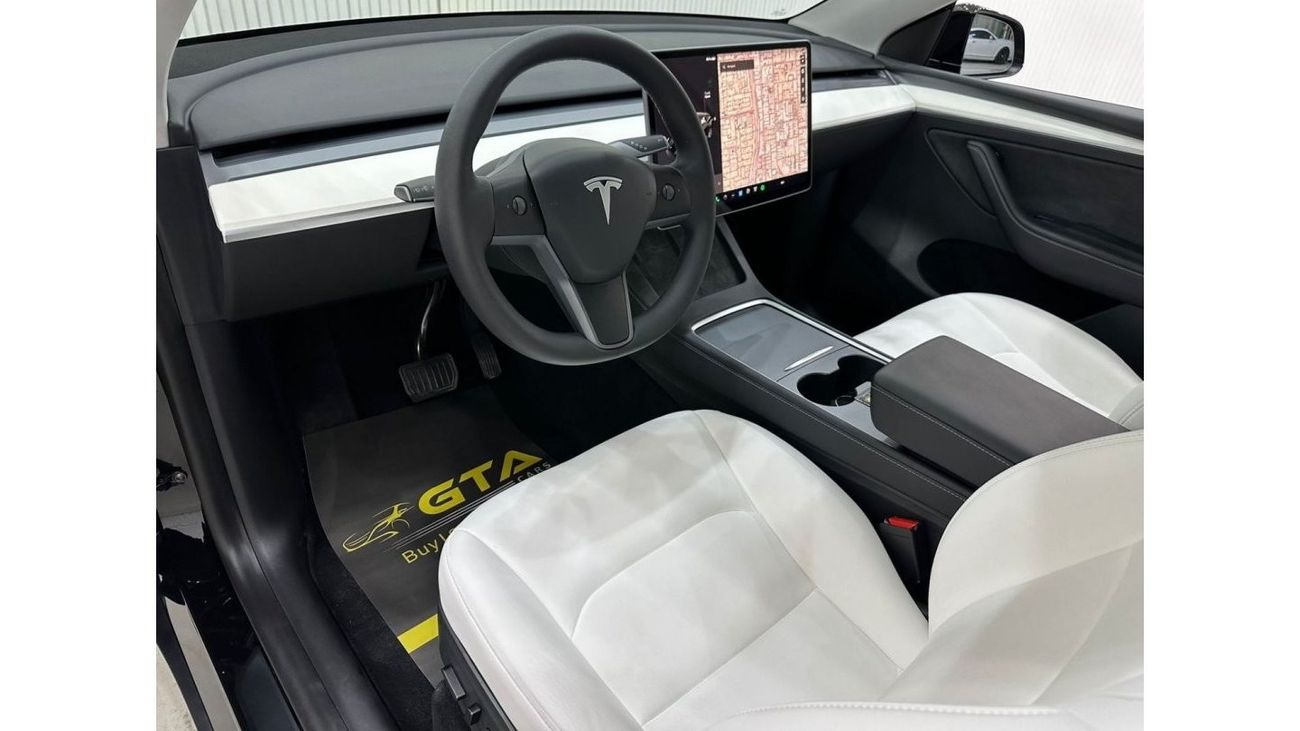 Tesla Model Y 2023 Tesla Model Y Long Range Dual Motor, March 2027 Tesla Warranty, Autopilot, Low Kms, GCC