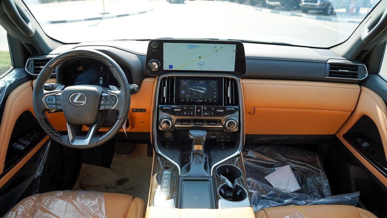 لكزس LX 600 SIGNATURE