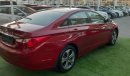 Hyundai Sonata Gulf - alloy wheels - CD player - power windows red inside gray