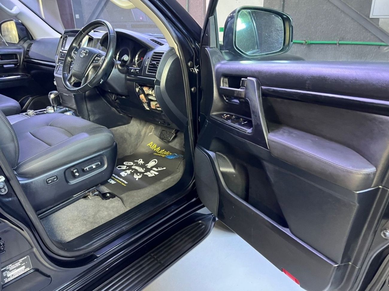 Toyota Land Cruiser Toyota Land Cruiser 2018 GXR1 4.5L upgrade to lc300 RHD