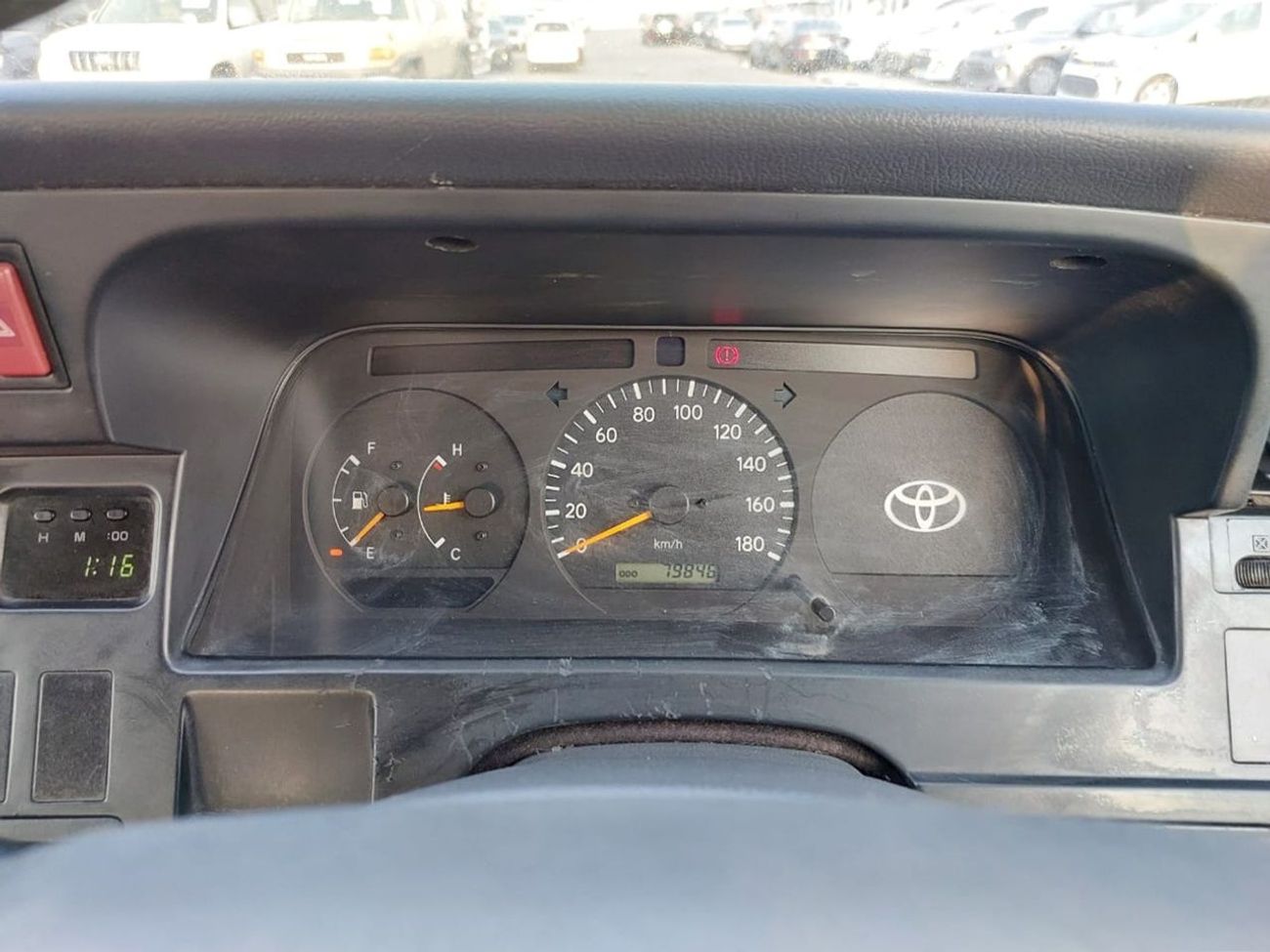 Toyota Hiace TOYOTA HIACE VAN RHD 2002 MODEL 2.0 L PETROL MANUAL(PM07906)