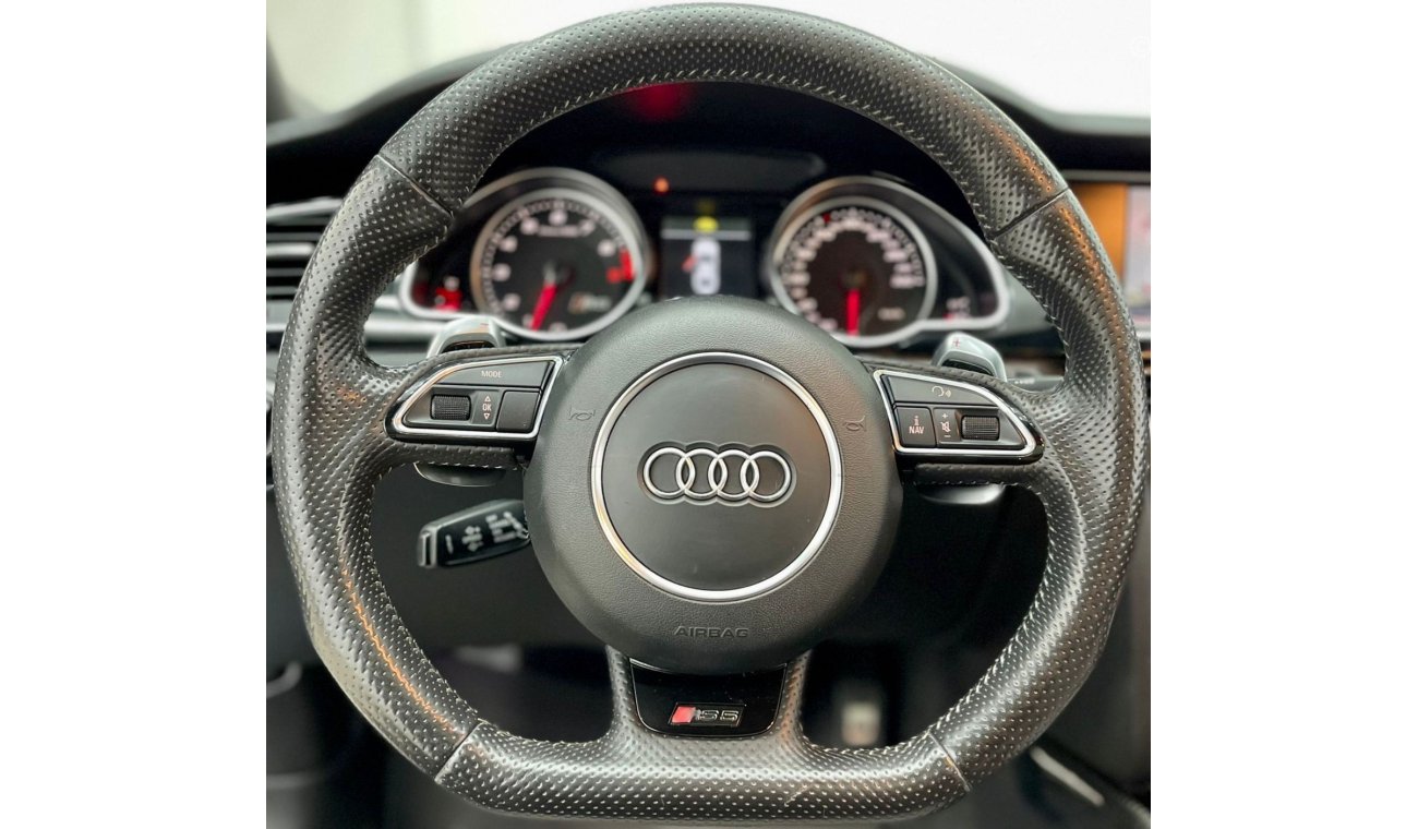 أودي RS5 2015 Audi RS5 Quattro- Full Service History- Warranty- GCC