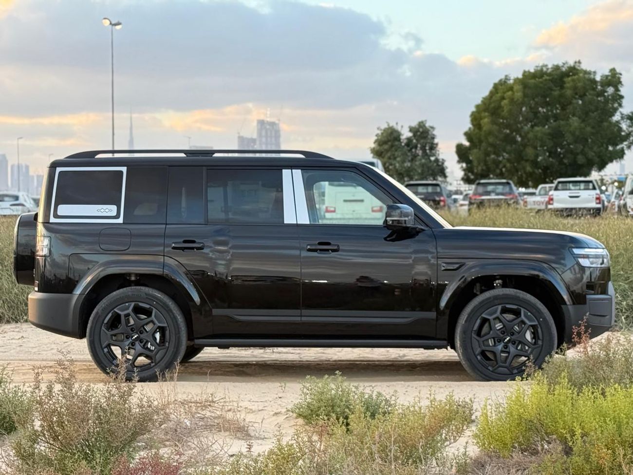 بي واي دي ليوبارد تيتانيوم 7 190KM RANGE 4WD ULTRA 1.5L PLUG-IN HYBRID